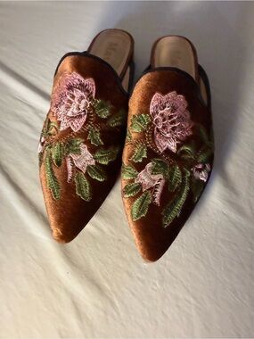 Brown Velvet Embroidered Pointed Mules with Pink Floral Detail